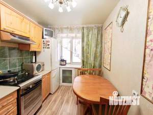 2-к квартира, вторичка, 53м2, 1/10 этаж