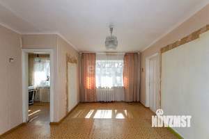 3-к квартира, вторичка, 55м2, 2/4 этаж
