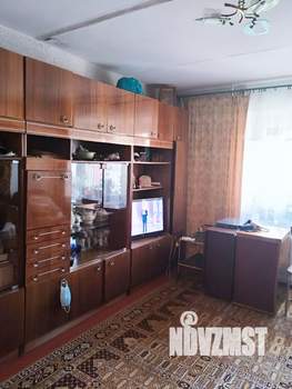 3-к квартира, вторичка, 60м2, 1/9 этаж