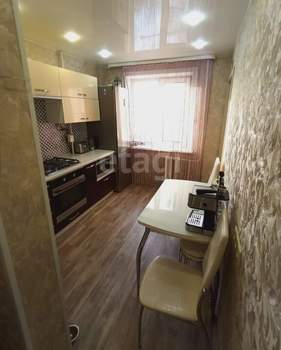 4-к квартира, вторичка, 90м2, 8/10 этаж