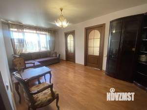 4-к квартира, вторичка, 60м2, 5/5 этаж