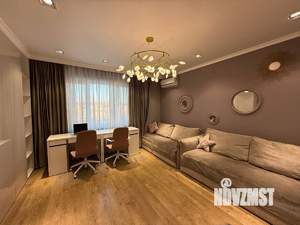 3-к квартира, вторичка, 74м2, 9/9 этаж