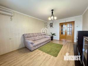 3-к квартира, вторичка, 60м2, 3/5 этаж