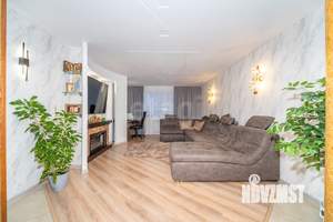 4-к квартира, вторичка, 126м2, 4/10 этаж