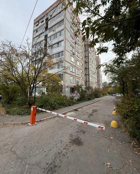 3-к квартира, вторичка, 65м2, 8/10 этаж