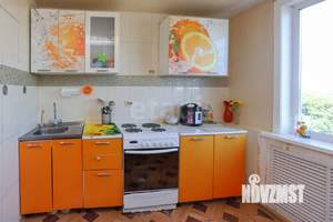 3-к квартира, вторичка, 63м2, 9/9 этаж