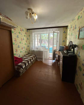 3-к квартира, вторичка, 68м2, 1/10 этаж