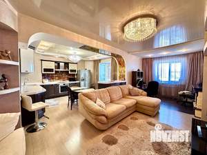 3-к квартира, вторичка, 104м2, 14/16 этаж