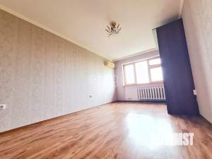 3-к квартира, вторичка, 62м2, 5/5 этаж