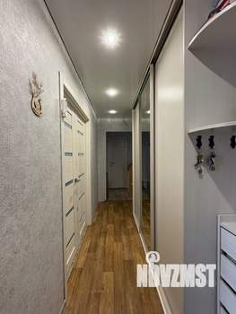 2-к квартира, вторичка, 53м2, 1/9 этаж