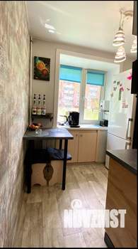 2-к квартира, вторичка, 43м2, 1/5 этаж