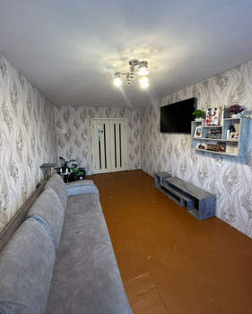 3-к квартира, вторичка, 68м2, 1/10 этаж