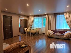 2-к квартира, вторичка, 56м2, 3/5 этаж