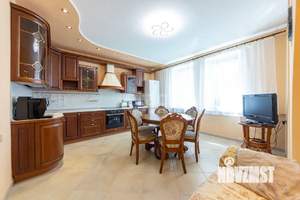 3-к квартира, вторичка, 118м2, 1/7 этаж