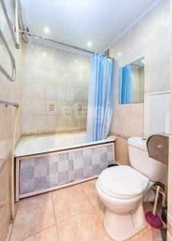 2-к квартира, вторичка, 43м2, 5/5 этаж