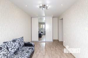 2-к квартира, вторичка, 56м2, 1/5 этаж
