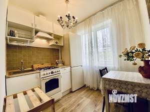 4-к квартира, вторичка, 62м2, 5/5 этаж