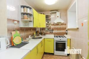 3-к квартира, вторичка, 65м2, 9/9 этаж