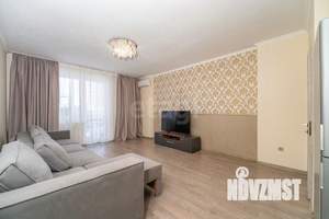 2-к квартира, вторичка, 64м2, 7/25 этаж