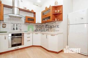 4-к квартира, вторичка, 131м2, 7/19 этаж