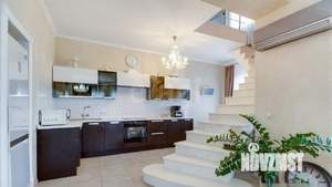 4-к квартира, вторичка, 137м2, 7/9 этаж