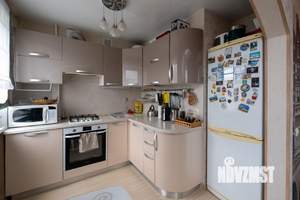 3-к квартира, вторичка, 62м2, 4/5 этаж