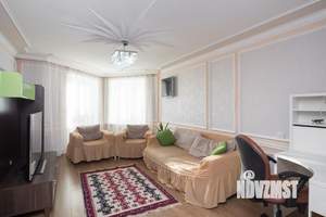 2-к квартира, вторичка, 63м2, 8/10 этаж