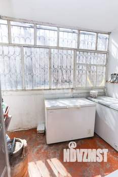 4-к квартира, вторичка, 93м2, 1/9 этаж