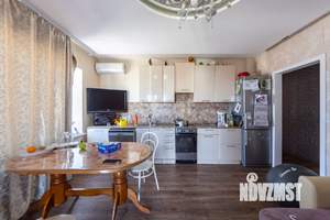 3-к квартира, вторичка, 69м2, 19/25 этаж