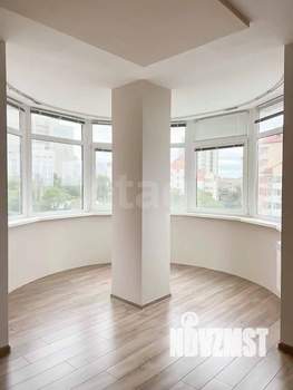 3-к квартира, вторичка, 119м2, 8/13 этаж