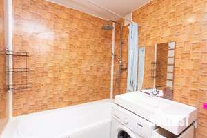 2-к квартира, вторичка, 58м2, 3/3 этаж