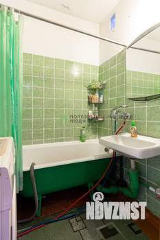 3-к квартира, вторичка, 65м2, 8/9 этаж