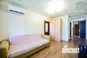 3-к квартира, вторичка, 53м2, 5/5 этаж