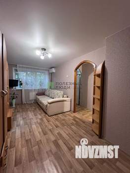 2-к квартира, вторичка, 42м2, 1/5 этаж