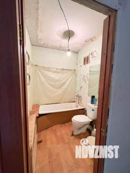 Студия квартира, вторичка, 32м2, 4/4 этаж