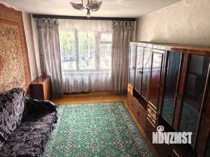 3-к квартира, вторичка, 62м2, 1/5 этаж