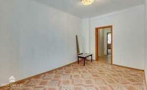 3-к квартира, вторичка, 68м2, 1/2 этаж