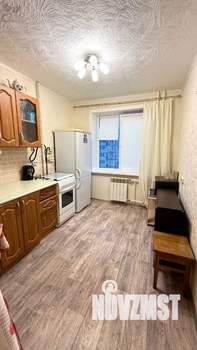 1-к квартира, вторичка, 32м2, 8/10 этаж