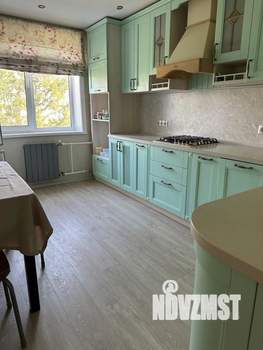 3-к квартира, вторичка, 69м2, 4/5 этаж