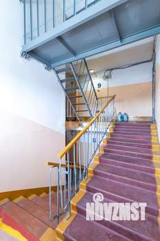 3-к квартира, вторичка, 67м2, 6/9 этаж