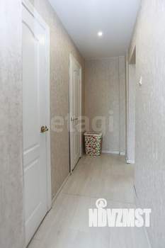 2-к квартира, вторичка, 50м2, 9/9 этаж