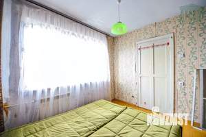 4-к квартира, вторичка, 61м2, 4/5 этаж