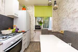 3-к квартира, вторичка, 67м2, 2/2 этаж