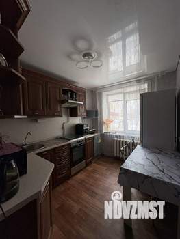 2-к квартира, вторичка, 53м2, 1/9 этаж