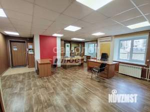 2-к квартира, вторичка, 62м2, 1/10 этаж
