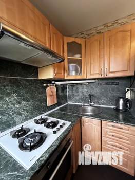 3-к квартира, вторичка, 53м2, 5/5 этаж