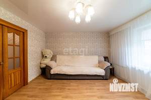 4-к квартира, вторичка, 77м2, 1/9 этаж