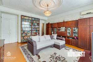 3-к квартира, вторичка, 107м2, 1/5 этаж