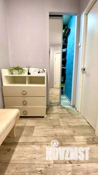 2-к квартира, вторичка, 43м2, 1/5 этаж