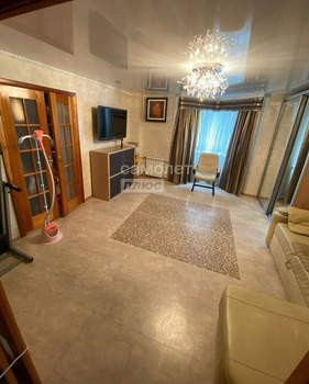 4-к квартира, вторичка, 126м2, 3/12 этаж